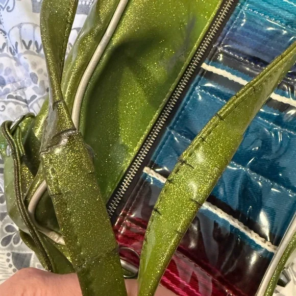 Trophy Queen Mexican Blanket Bag - Picture 7 of 8